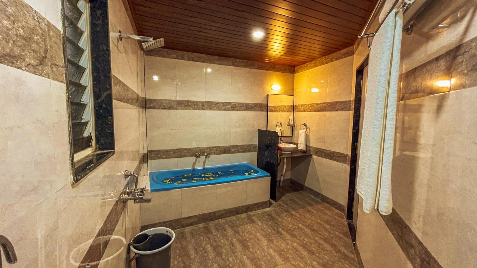 Regenta Bharti Amusement & Adventure Resort Pune, Urulikanchan Uruli Kānchān エクステリア 写真