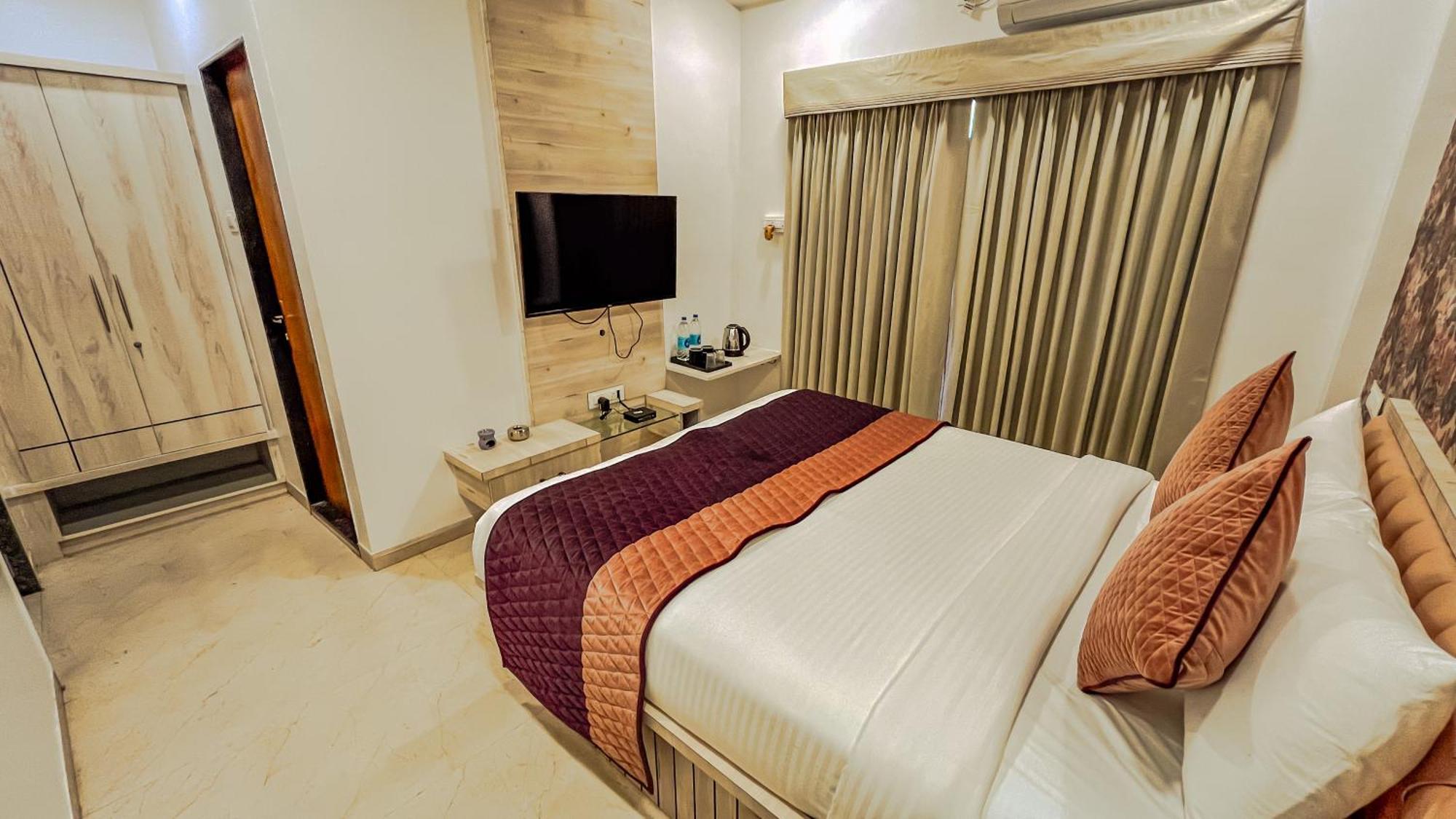 Regenta Bharti Amusement & Adventure Resort Pune, Urulikanchan Uruli Kānchān エクステリア 写真
