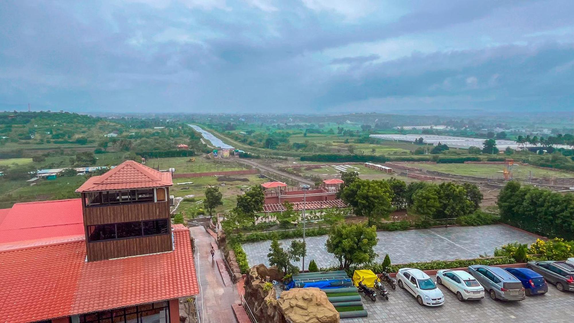 Regenta Bharti Amusement & Adventure Resort Pune, Urulikanchan Uruli Kānchān エクステリア 写真